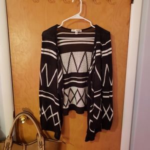 Black white open cardigan